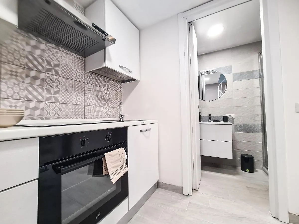 Apartment Partenope Dorata Naples Italy